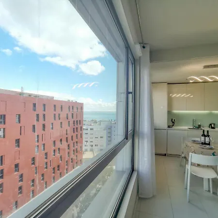 Bom Dia Parque Nacoes W Apartamento