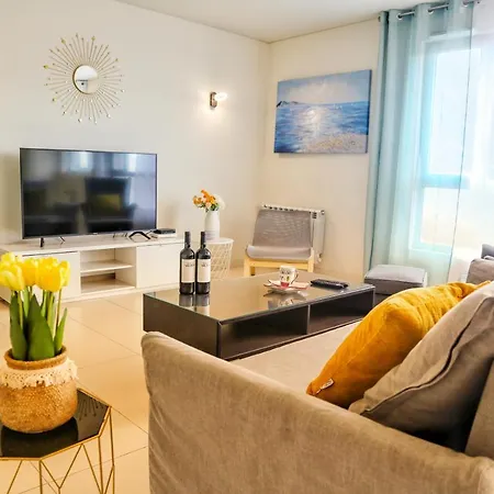 Apartment Bom Dia Parque Nacoes W *